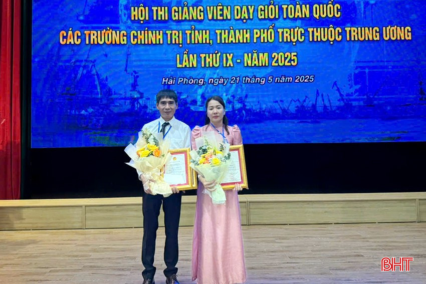 2 giáo viên Hà Tĩnh đạt giảng viên chính trị giỏi cấp toàn quốc