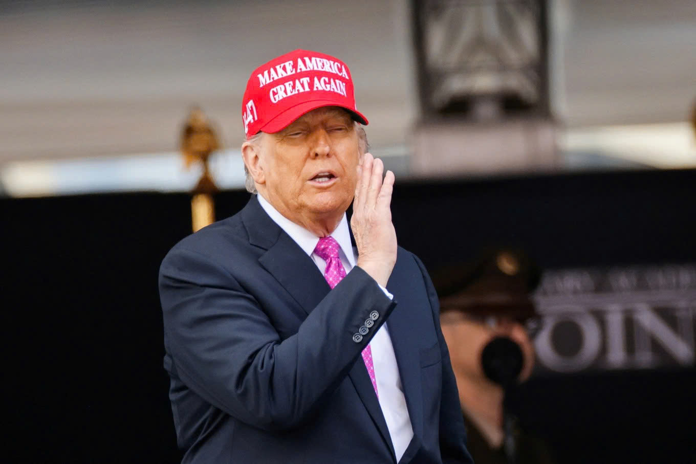 Ông Trump nêu mặt hàng Mỹ muốn sản xuất