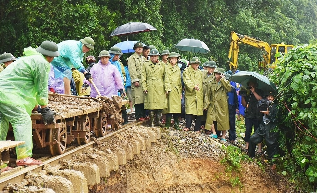 Chủ tịch UBND tỉnh Hà Tĩnh Điện: Chủ động ứng phó mưa lớn, lũ quét, sạt lở đất và thiên tai mùa mưa bão