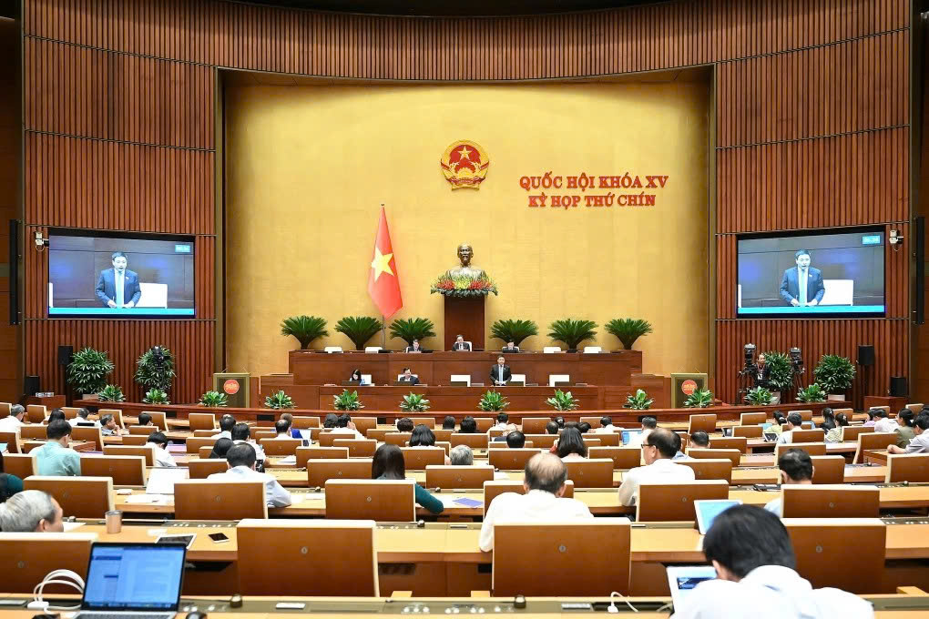 Hôm nay Quốc hội thông qua sửa Hiến pháp và Luật Nhà giáo