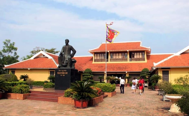 Kế hoạch tổ chức Lễ kỷ niệm 260 năm Năm sinh (1765 - 2025) Tưởng niệm 205 năm Ngày mất (16/9/1820 - 16/9/2025) Đại thi hào Nguyễn Du