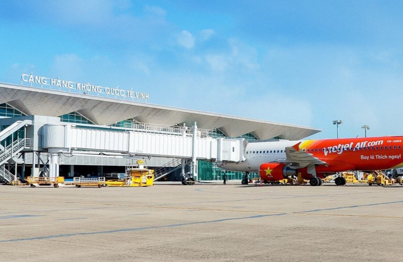Tạm đóng cửa sân bay Vinh trong 6 tháng để sửa đường băng