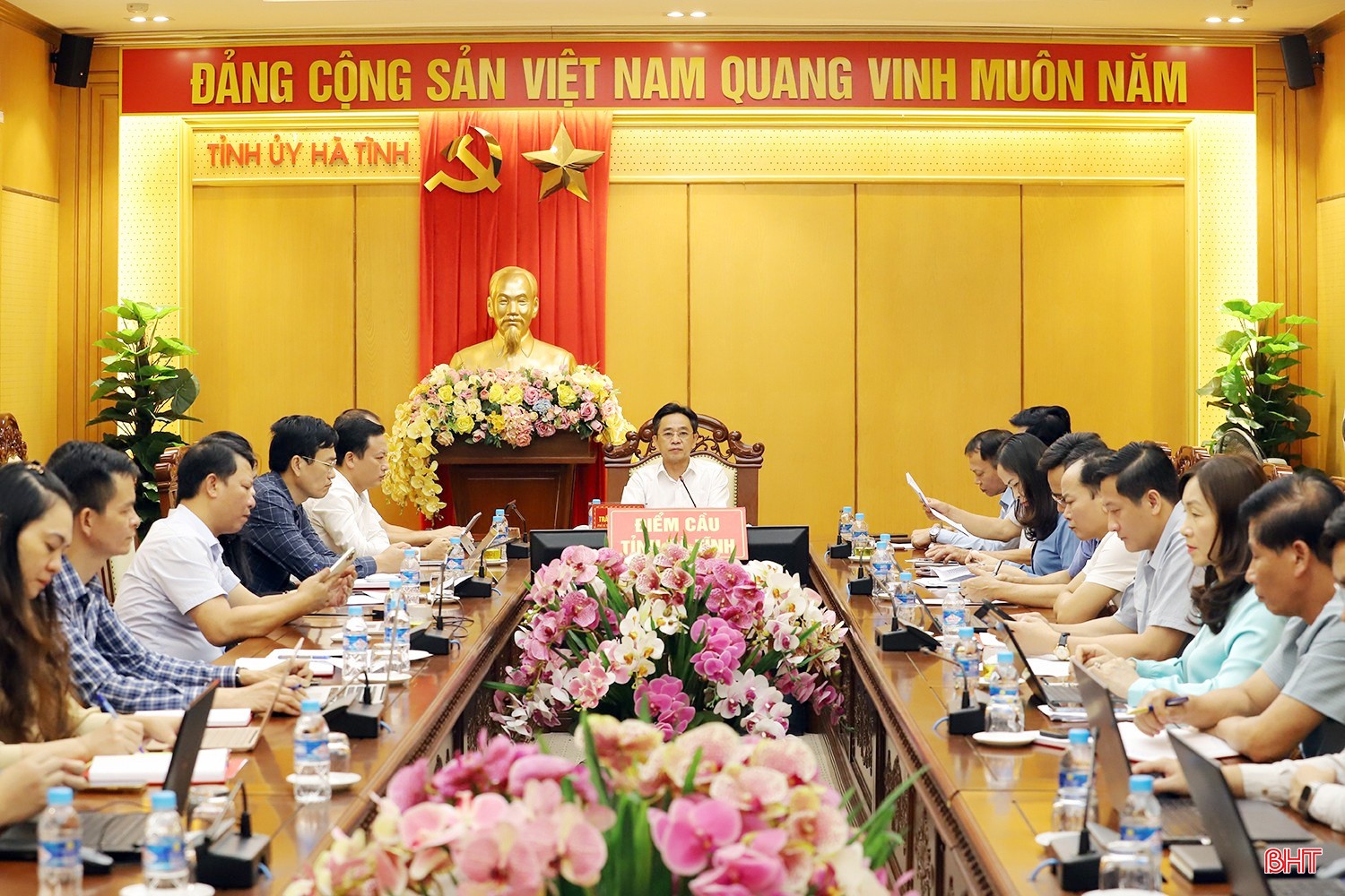Ban Tuyên giáo và Dân vận Đảng ủy UBND tỉnh Hà Tĩnh định hướng tuyên truyền tháng 7/2025