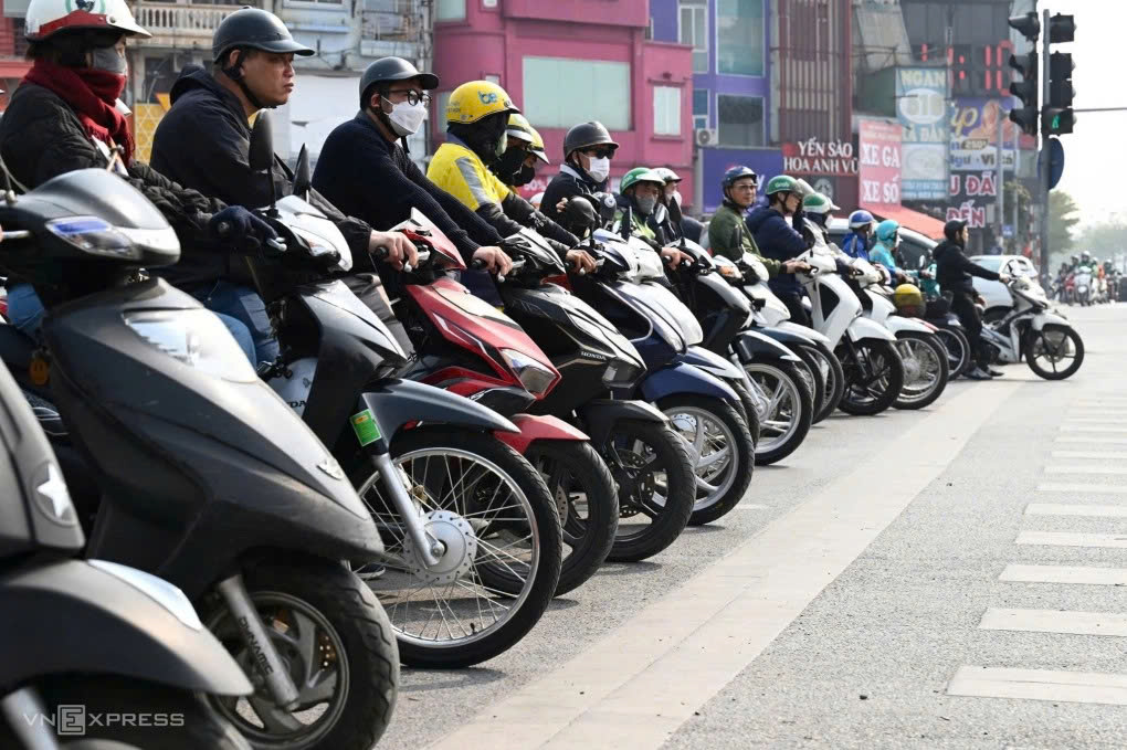 Hà Nội dự kiến hỗ trợ tối đa 3 triệu đồng mỗi người để đổi xe máy điện