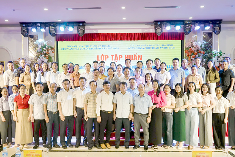 Hà Tĩnh: Tập huấn nâng cao năng lực cán bộ văn hóa xây dựng nông thôn mới