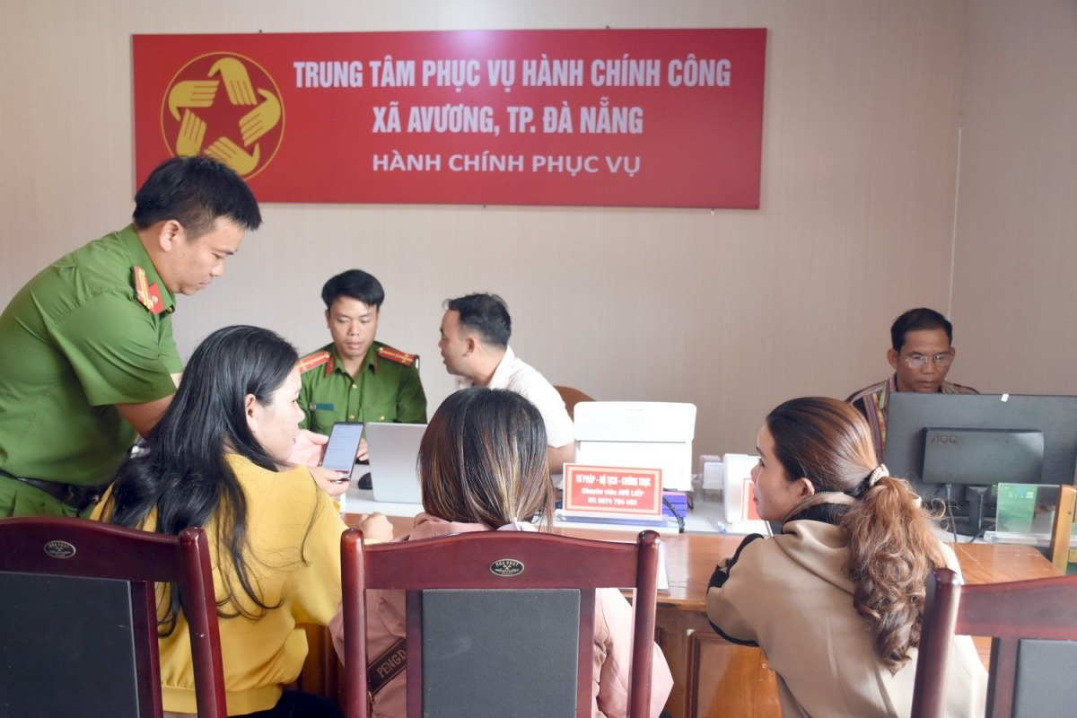 Thu hút nhân tài về cấp xã: Thiết kế tiêu chí riêng trong tuyển dụng