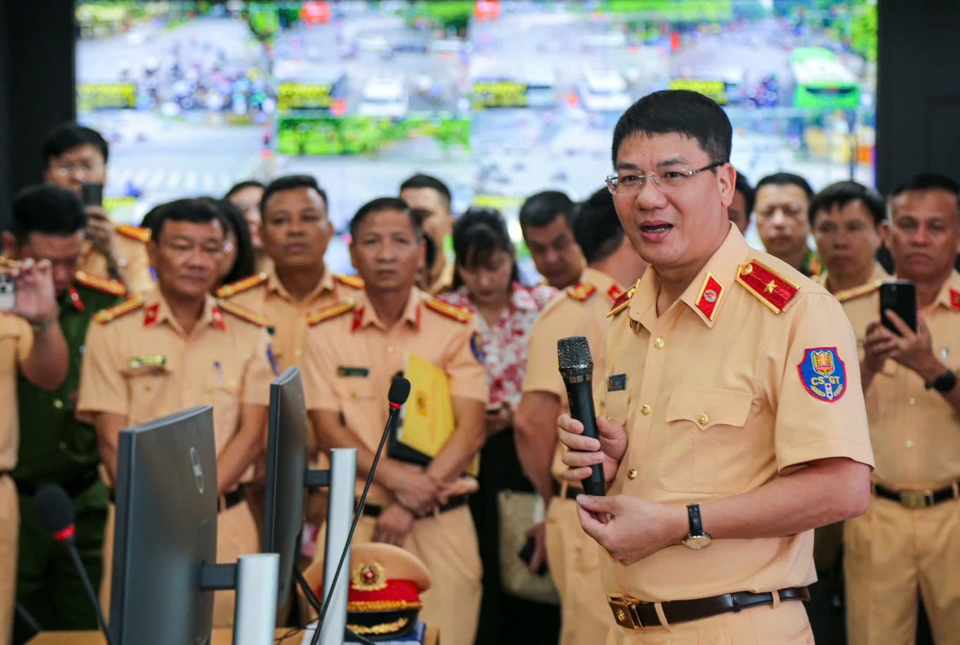 Người dân sắp tới tham gia giao thông chỉ cần mang CCCD