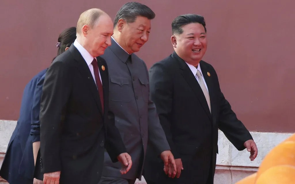 Chủ tịch Triều Tiên Kim Jong-un cam kết toàn lực ủng hộ Nga
