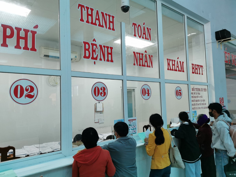 Mức hưởng BHYT hộ gia đình khi khám chữa bệnh theo quy định mới