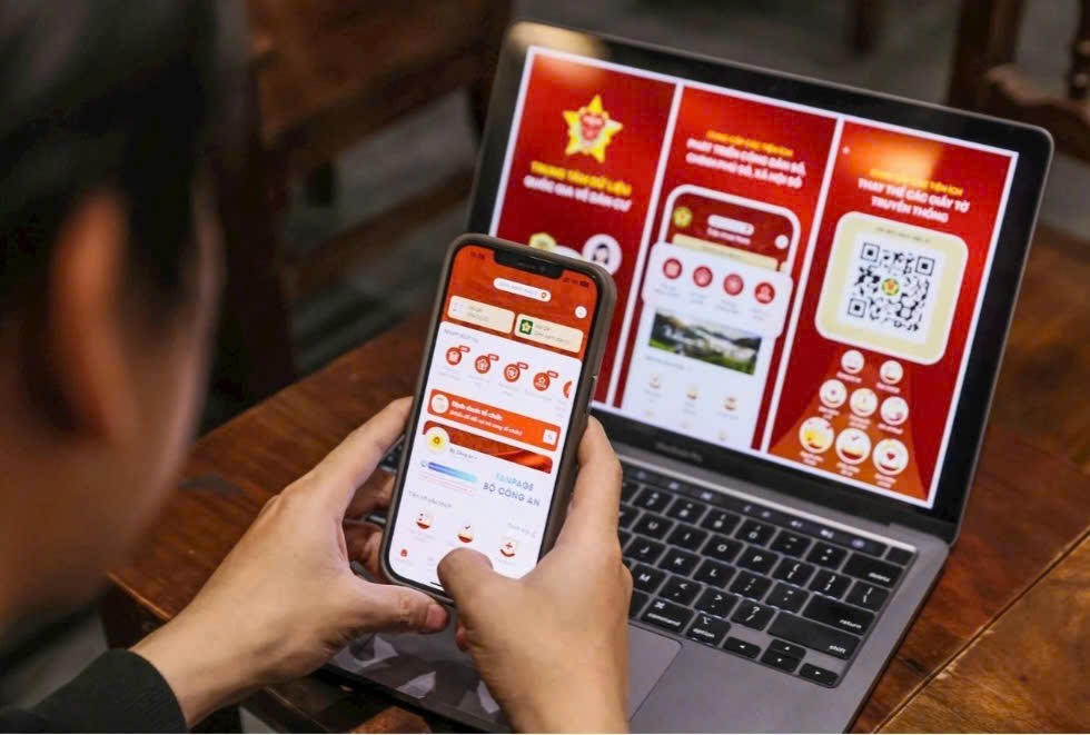 Đẩy mạnh triển khai các giải pháp công nghệ phục vụ người dân, doanh nghiệp gắn với dữ liệu dân cư, xác thực điện tử