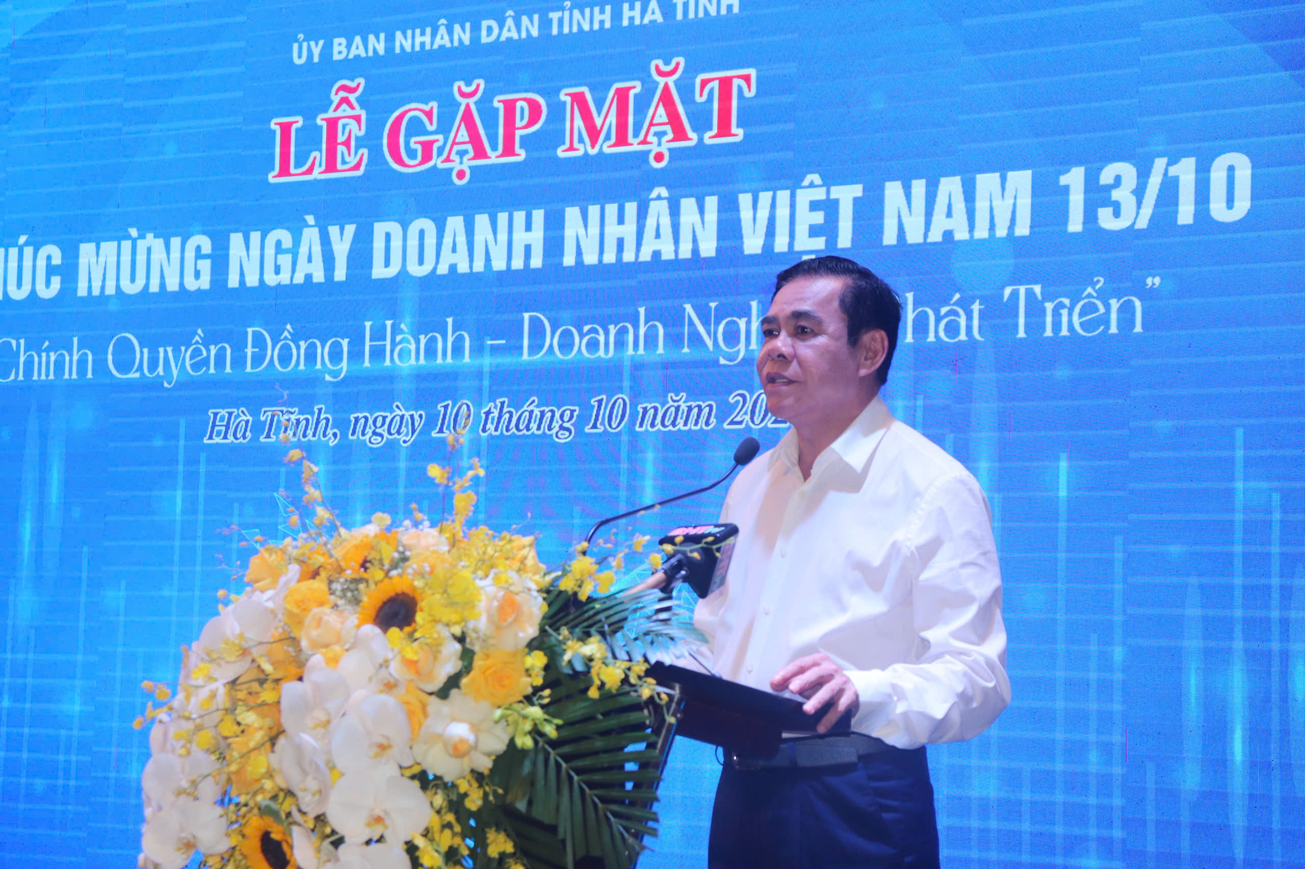 Gặp mặt doanh nhân, nhà đầu tư Hà Tĩnh nhân kỷ niệm Ngày Doanh nhân Việt Nam 13/10