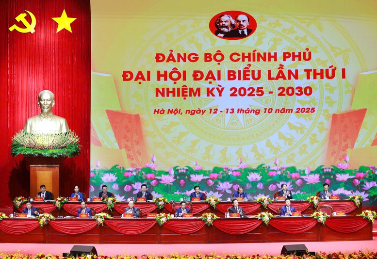 Khai mạc Đại hội đại biểu Đảng bộ Chính phủ lần thứ I