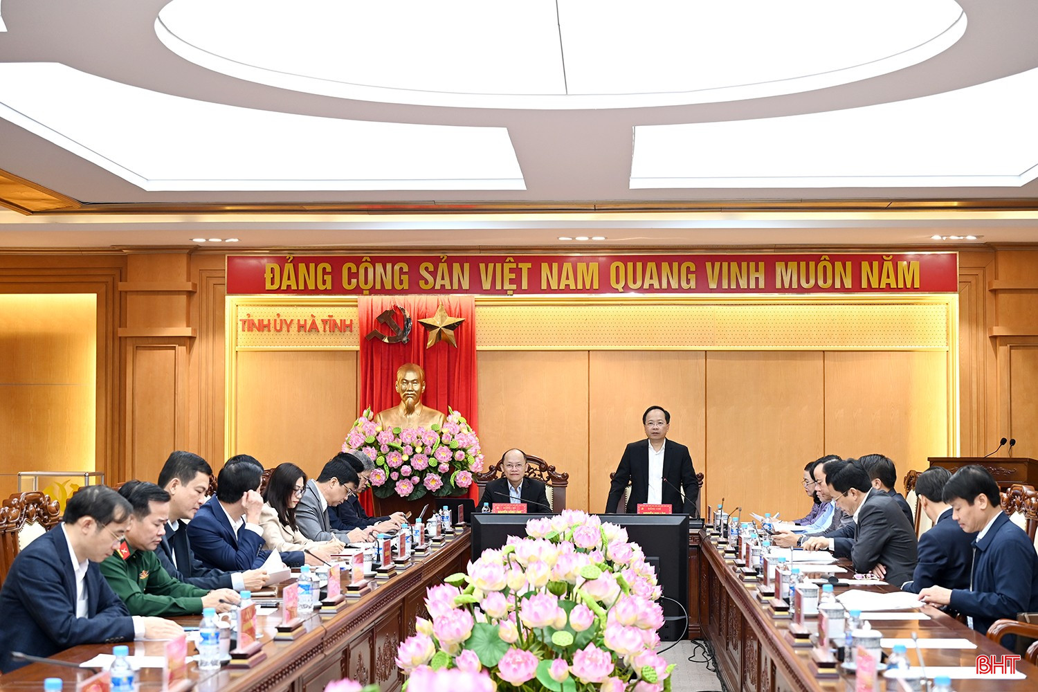 Ban Thường vụ, Ban Chấp hành Đảng bộ tỉnh tổ chức các hội nghị về công tác cán bộ
