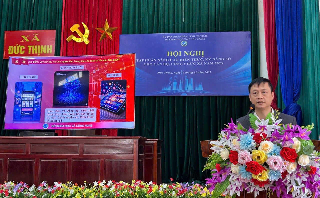 Tăng cường năng lực số cho cơ sở: Sở KH&CN tập huấn chuyển đổi số tại xã Đức Thịnh