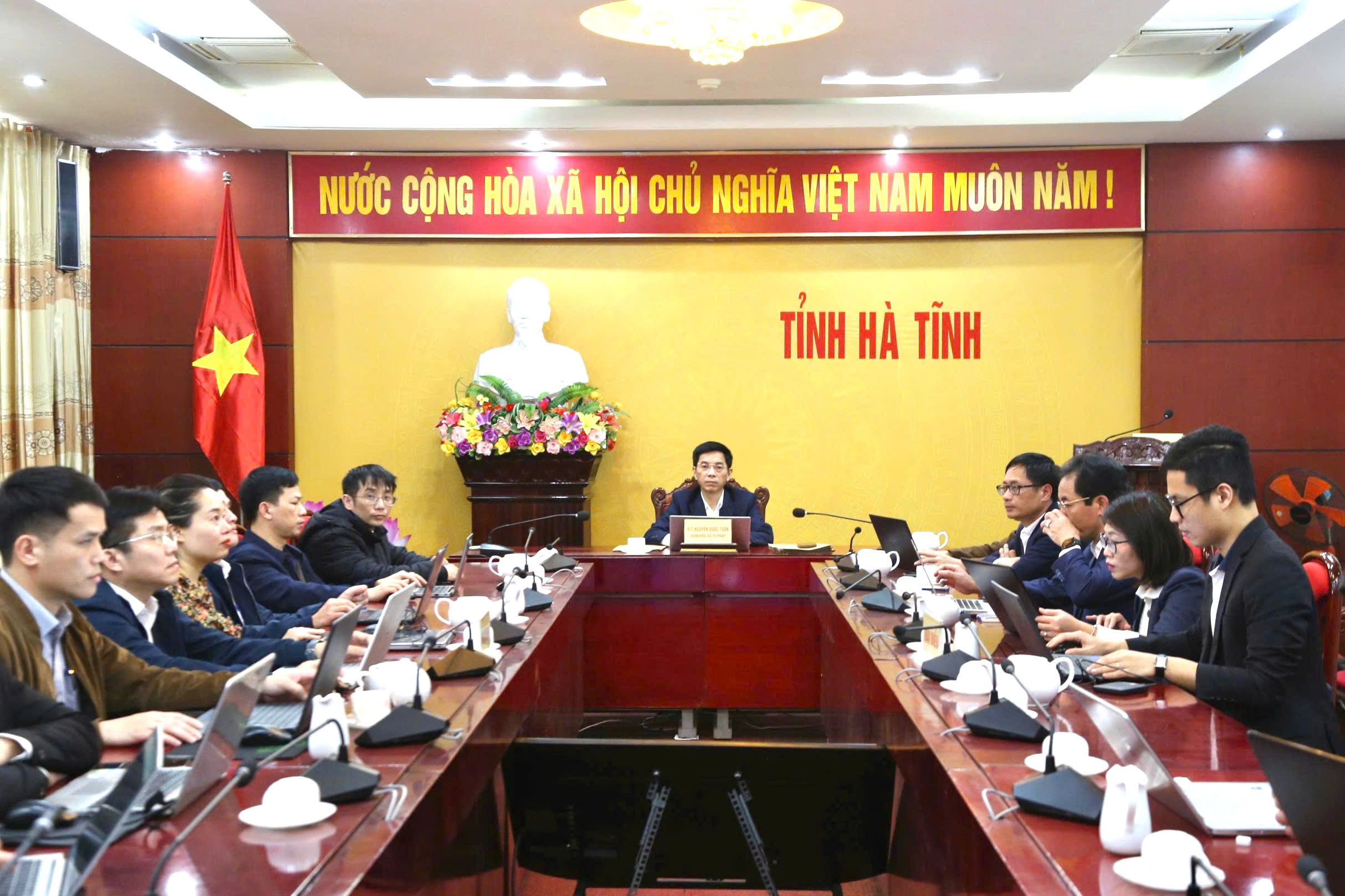 Hội nghị trực tuyến hướng dẫn rà soát, chuẩn hóa thủ tục hành chính ở 3 cấp chính quyền