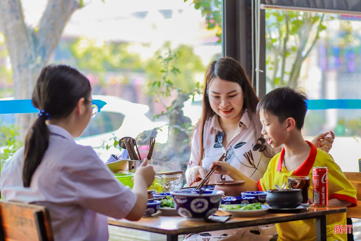 Nồng nàn hương vị Huế giữa lòng Hà Tĩnh