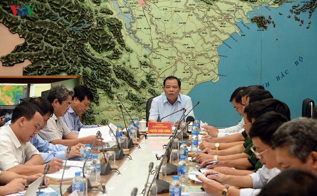 Rạng sáng mai, bão số 2 giật cấp 11 có khả năng đổ bộ vào đất liền