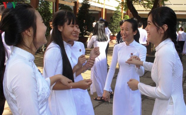 Cập nhật: Nhiều địa phương cho học sinh THPT đi học lại từ 2/3 