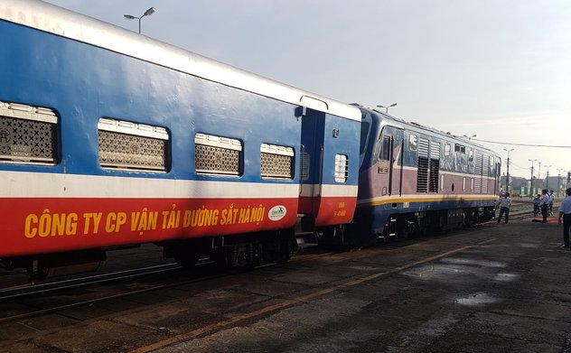 Hành khách đã mua vé tàu Tết sẽ được bảo lưu 1 năm 