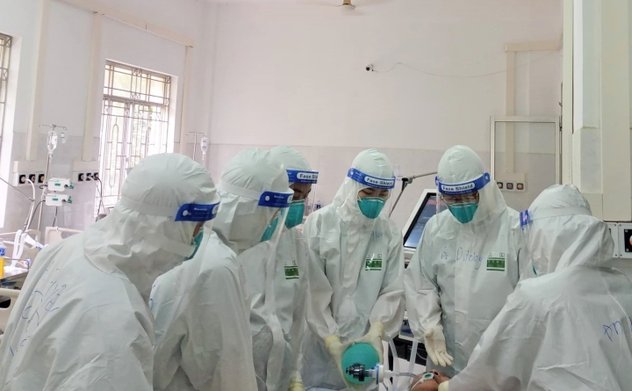 Đếm số ca COVID-19 hàng ngày ở Việt Nam còn phù hợp?