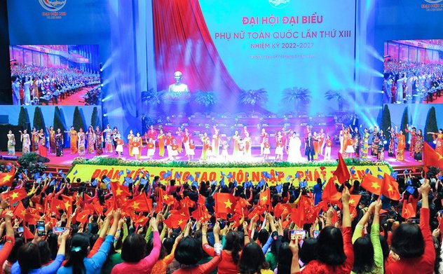 Thủ tướng Phạm Minh Chính dự Đại hội đại biểu Phụ nữ toàn quốc lần thứ XIII