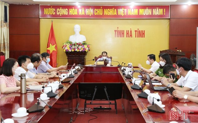 Sớm làm sạch dữ liệu tiêm chủng COVID-19 để cập nhật sang cơ sở dữ liệu quốc gia 