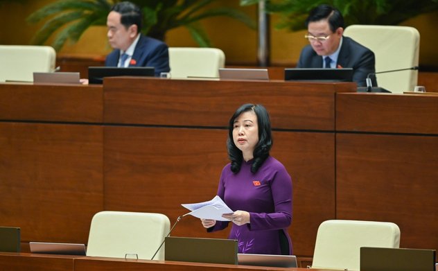 Bộ trưởng Bộ Y tế giải trình nhiều vấn đề "nóng" trong Luật Khám chữa bệnh sửa đổi 