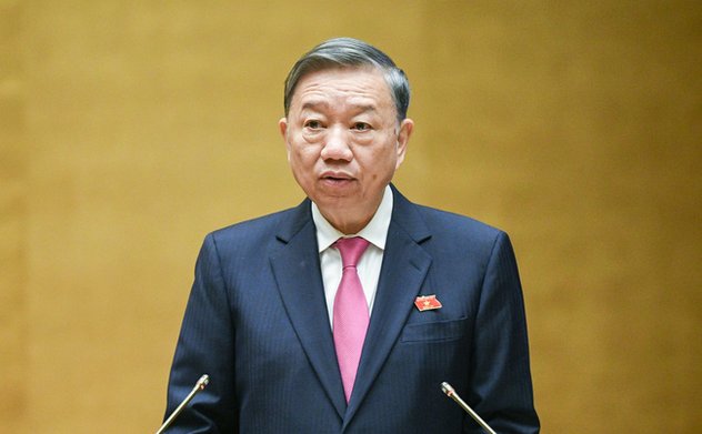 Đưa nội dung bổ sung "nơi sinh" trên hộ chiếu vào Nghị quyết Kỳ họp thứ Tư 