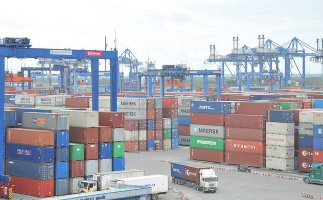 Khẩn trương bắt tay vào việc 