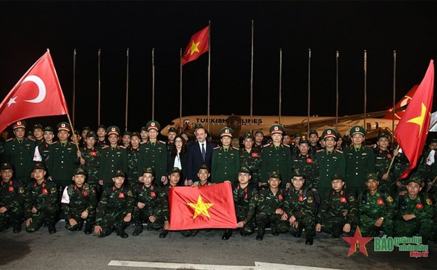 Người sỹ quan trẻ hoãn ngày cưới, lên đường sang Thổ Nhĩ Kỳ cứu hộ cứu nạn 
