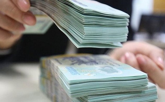 Đường dây nóng của Bộ Tài chính tiếp nhận phản ánh về ép khách hàng mua bảo hiểm