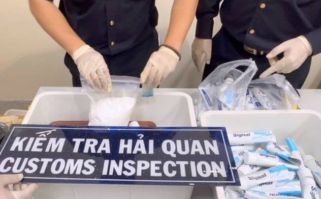 Vụ 4 tiếp viên hàng không xách ma túy: Khởi tố 55 bị can 