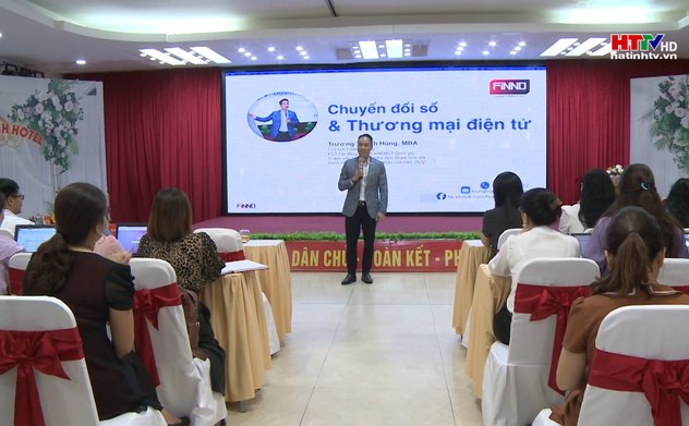 Hội LHPN tỉnh tập huấn chuyển đổi số và thương mại điện tử 