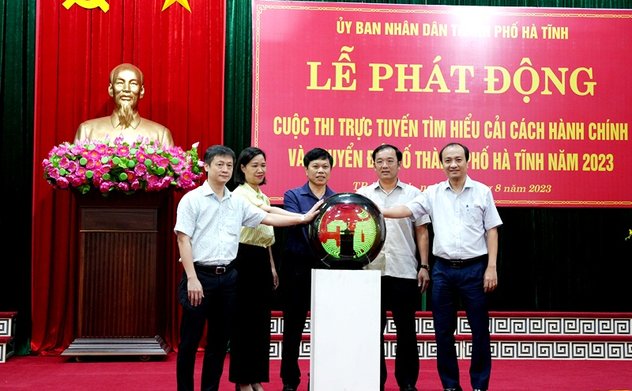Thành phố Hà Tĩnh phát động Cuộc thi trực tuyến cải cách hành chính và chuyển đổi số