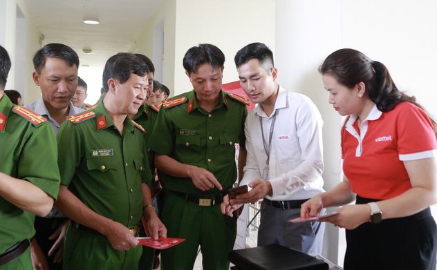 Triển khai cấp phát chữ ký số trong toàn lực lượng Công an Hà Tĩnh