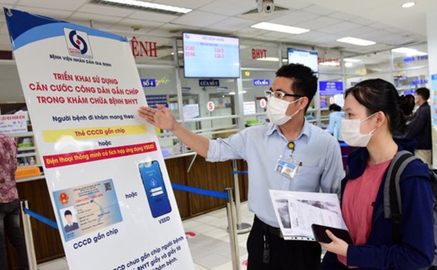 Đẩy mạnh triển khai khám chữa bệnh bảo hiểm y tế bằng CCCD gắn chíp, ứng dụng VNelD ở Hà Tĩnh