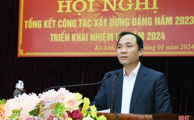 Bí thư Tỉnh ủy: Quan tâm công tác xây dựng Đảng, đổi mới sinh hoạt chi bộ 