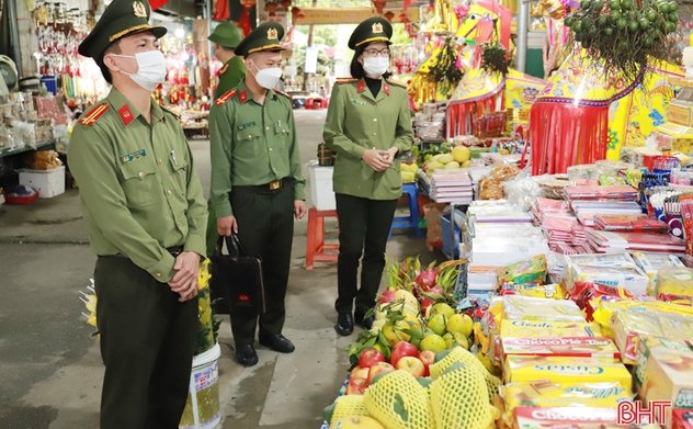 Khuyến cáo phòng cháy, nổ do thắp hương, đốt vàng mã dịp tết