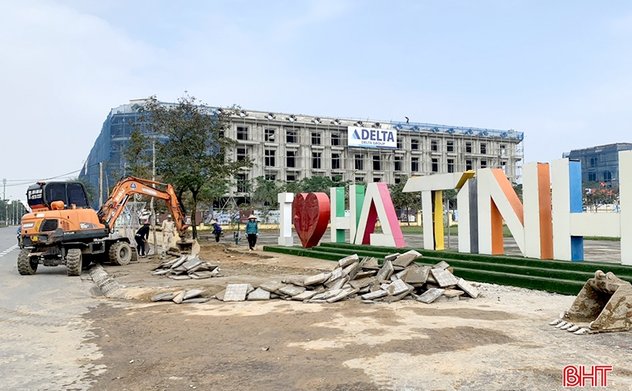 Tạo diện mạo đô thị trung tâm Hà Tĩnh sáng, sạch, đẹp, văn minh đón tết