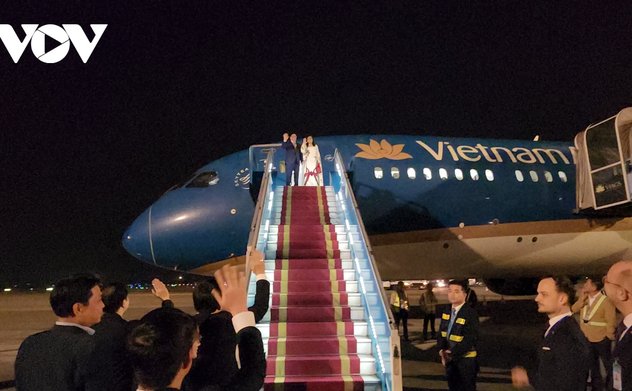 Thủ tướng Phạm Minh Chính lên đường tham dự Hội nghị WEF Davos 