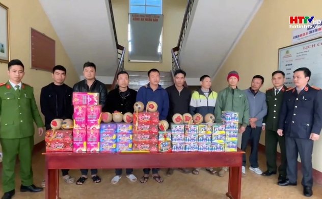 Khởi tố 3 đối tượng buôn bán, tàng trữ 70,86kg pháo nổ 