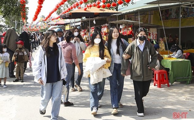 Hà Tĩnh đón gần 189.000 lượt khách dịp nghỉ tết Nguyên đán