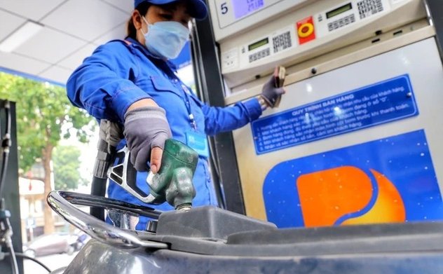 VPI dự báo giá xăng giảm trong kỳ điều hành ngày mai (22-2)
