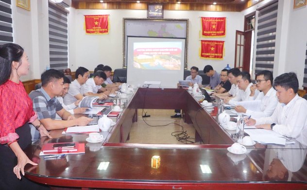 Đẩy  mạnh công cuộc chuyển đổi số trên địa bàn UBND huyện Vũ Quang