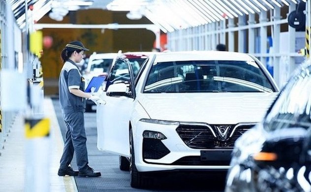 Thủ tướng yêu cầu nghiên cứu giảm phí trước bạ ôtô trong tháng 5