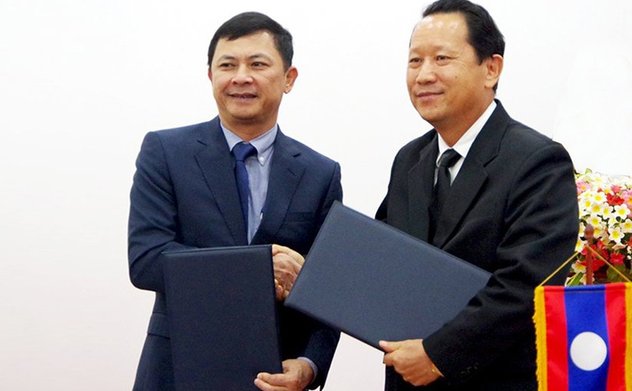 Hà Tĩnh và Thủ đô Viêng Chăn hội đàm công tác tìm kiếm, quy tập hài cốt liệt sĩ 