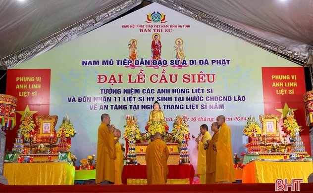 Đại lễ cầu siêu các anh hùng liệt sỹ tại Nghĩa trang Liệt sỹ Nầm