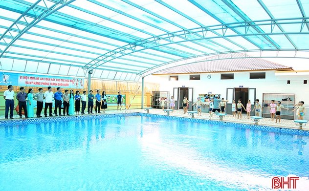 Phát động chương trình dạy bơi, học bơi tại Hà Tĩnh