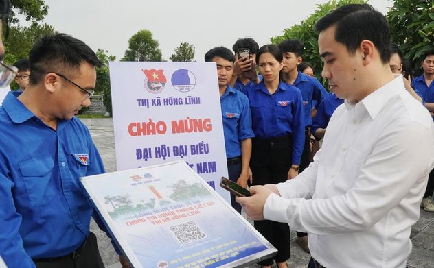 Ra mắt công trình thanh niên “Số hóa thông tin Nghĩa trang Liệt sỹ Thị xã Hồng Lĩnh”