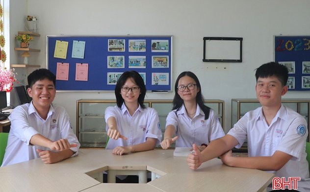 Ngôi trường có 5/9 thủ khoa đầu vào THPT Chuyên Hà Tĩnh